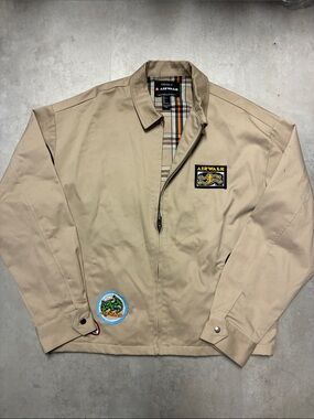 Forever 21 Men’s Beige Zip-Front Jacket with Plaid Lining